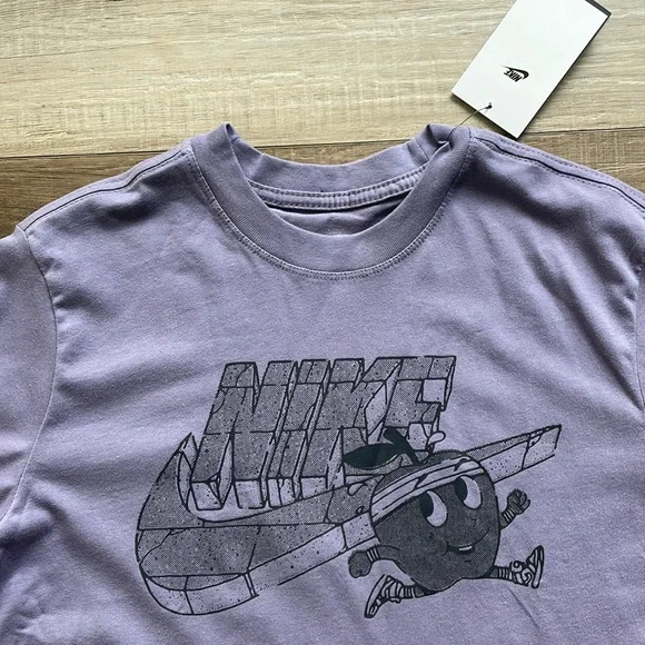 NWT Nike NYC Apple Running Purple T-Shirt Women’s XS