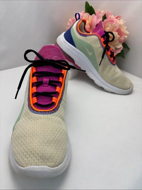 Nike Womens 10 Cream Sneakers with Pink, Orange & Mint Accents #702