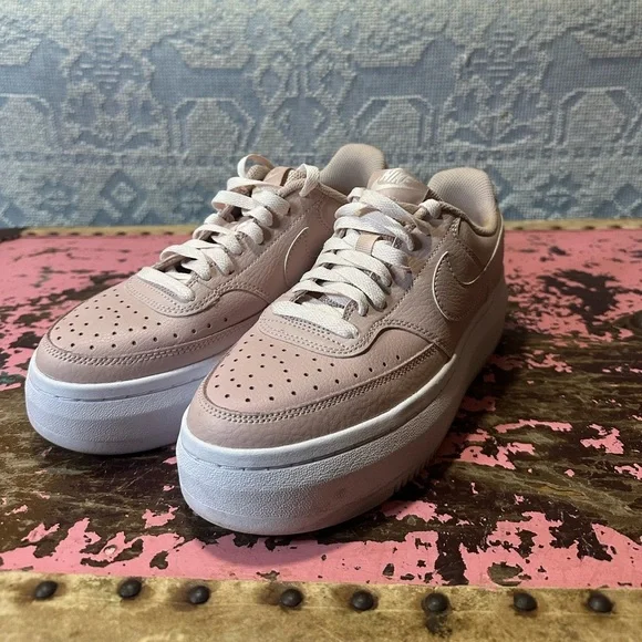 NIKE Women’s Court Vision Alta “Pink Oxford” Sz 8.5