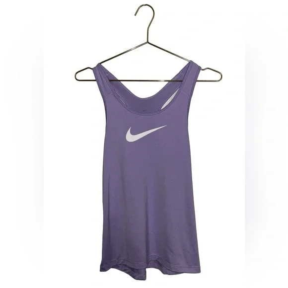 Nike Women's Purple‎ Athletic Tank Top Size Small P2P 18”