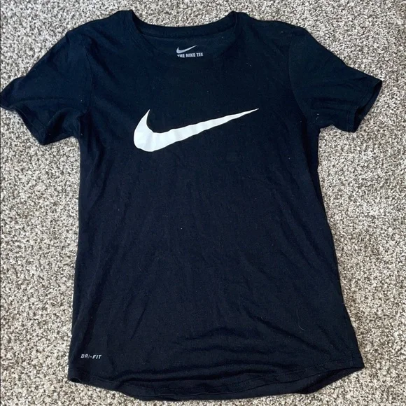 Nike Women's Black and White Short Sleeve Tee