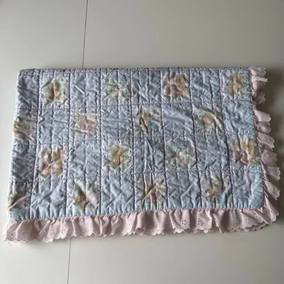 Handmade Cottage Core Baby Quilt Nursery Blanket Geese Rabbits Ducks VTG 29x43
