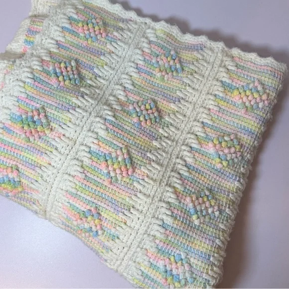 VTG Pastel Knit Baby Blanket Dual Design‎
