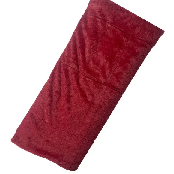 Burgundy Red Plush Smocked Texture Throw Blanket Soft Fleece 50 x 55 in Holiday