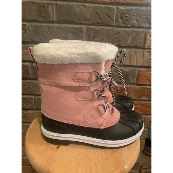 Cat And Jack Pink/ Black/ White Leather/ Rubber Girl’s Lined Boots Size 3