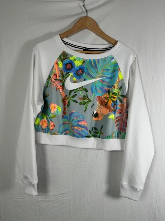 Nike White Cropped Sweatshirt with Tropical Multicolor Print