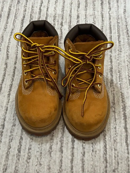 Timberland Toddler Boots Size 6 Wheat Nubuck‎ Kids Lace Up Classic