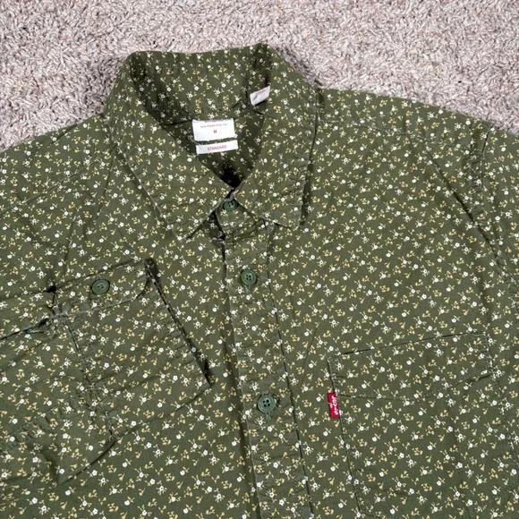 Levis Mens Standard Fit Long Sleeve Button Up Shirt Olive Green Floral Size M