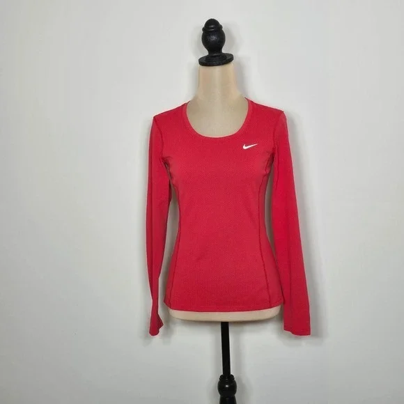 Nike Dri Fit Women Red Long Sleeve‎ Athletic Running Top Shirt XS