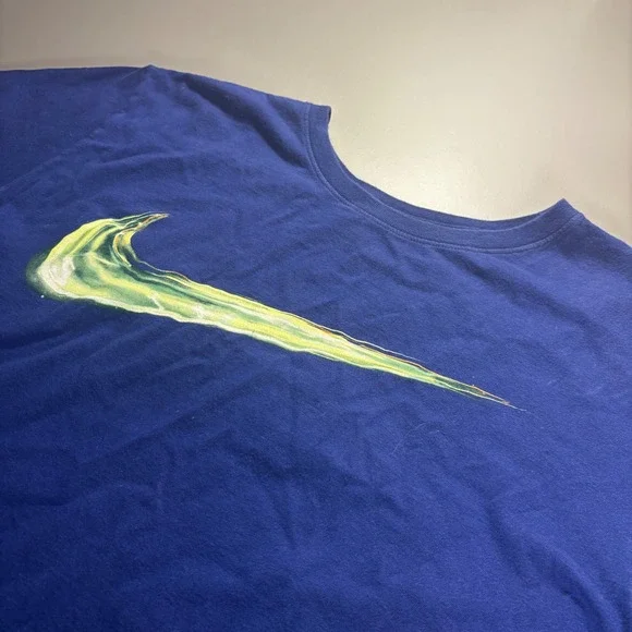 Nike‎ The Nike Tee XL Blue Athletic Cut Swoosh Graphic T-Shirt Mens
