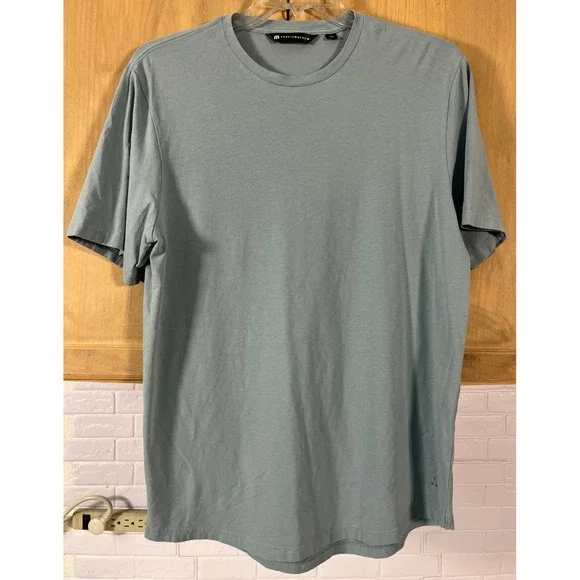 TravisMathew T-Shirt Mens Large‎ Blue Gray Short Sleeve Crew Neck Tee