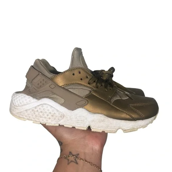 Nike Air Huarache Run Premium Running Shoes Khaki Size 8