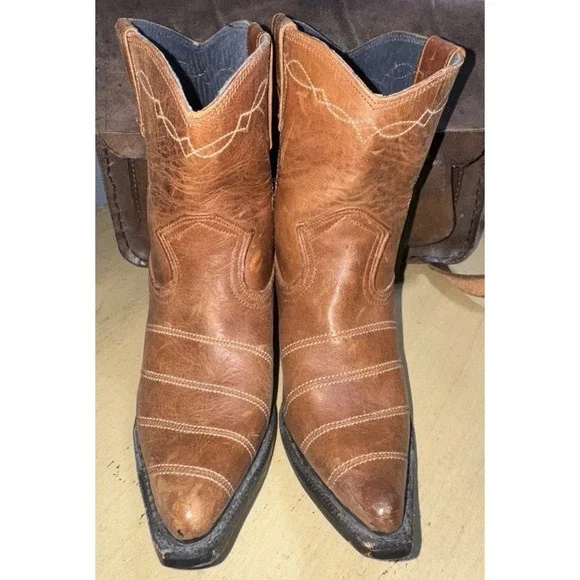 Kids‎ Brown Leather Cowboy Boots No Size On The Boot