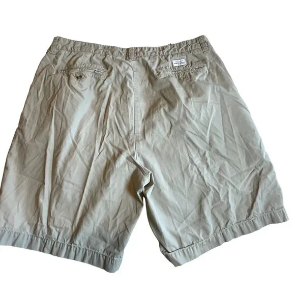 Vineyard Vines Khaki Men's‎ Shorts 36 Club Short