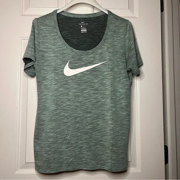 Nike Women's Heather Green Swoosh Dr-Fit Short Sleeve Tee Athletic Wear Large