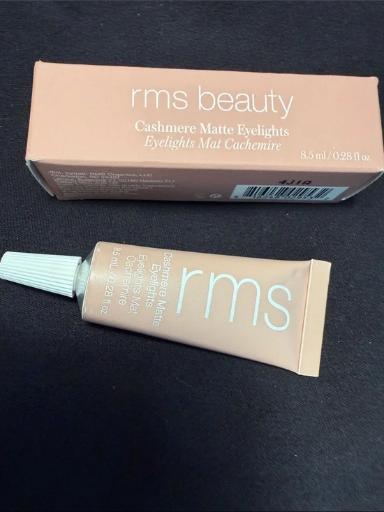 rms beauty Cashmere Matte Eyelights - Tundra Taupe - NIB