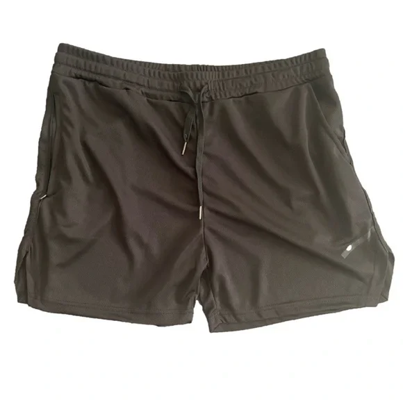 Men’s Gym Shorts NWT
