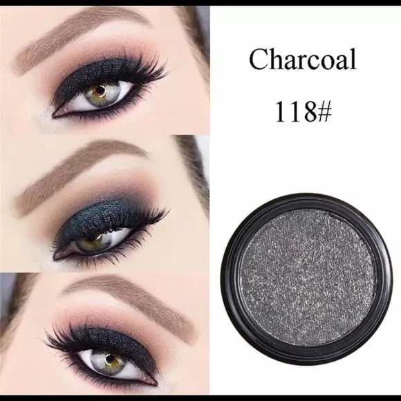 METALLIC EYESHADOW‎