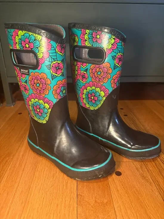 Bogs Pansies Rain Boots Floral Waterproof Girls Youth Sz 1