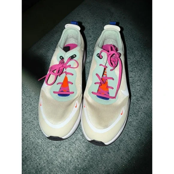 Nike Air Max Dia Women Running Shoes Pale Ivory Magic Flamingo CI3898-200 Size 6