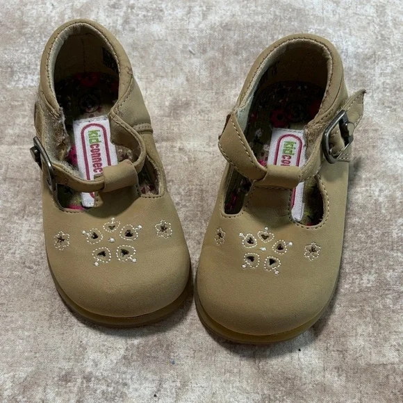 Charming Tan Kids Dress Shoes with Floral Cutouts
