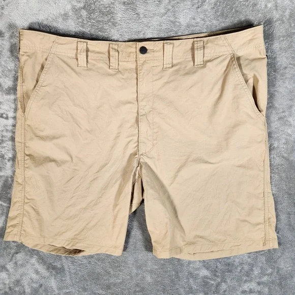 Wrangler Outdoor Shorts Mens 44 Tan Excellent NW992TV Hiking Utility Stretch