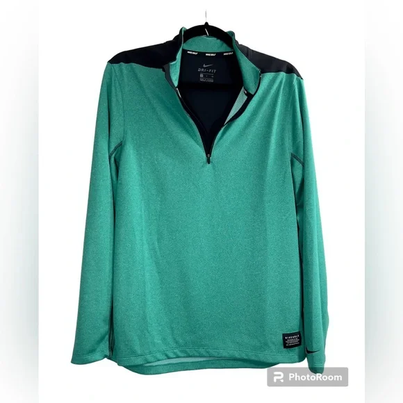Nike Golf‎ top