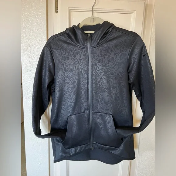 Nike Therma-Fit Hoodie