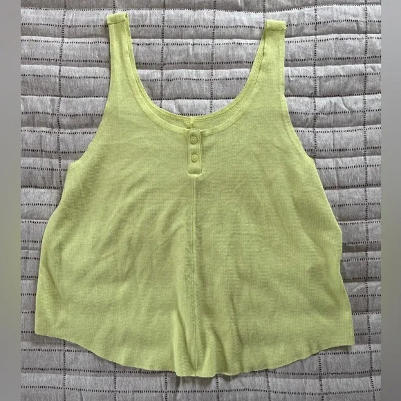 Nike Women’s (M) Tank