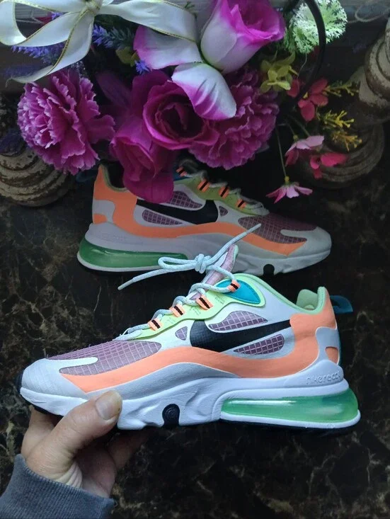 EUC Nike Women’s Air Max 270 React — Peach, Green & Black