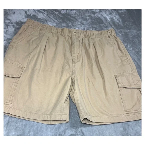 Tommy Bahama Relax Mens XL Khaki Tan Cotton Pleated Cargo Shorts Elastic Waist