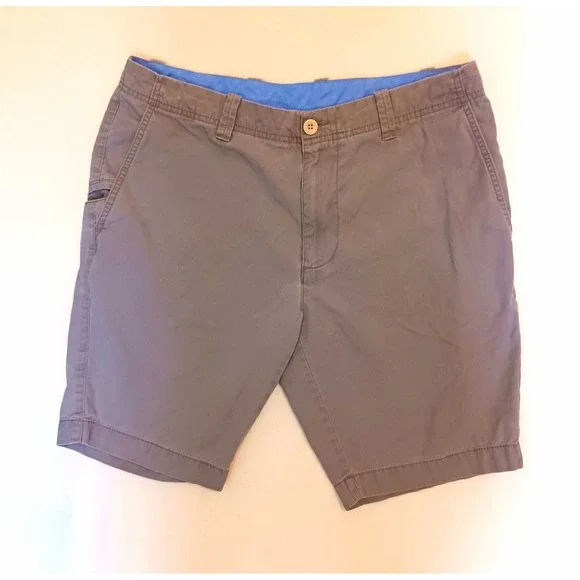 Roundtree and Yorke Men's Gray Cotton Chino Shorts Flat Front Solid Slash Pocket