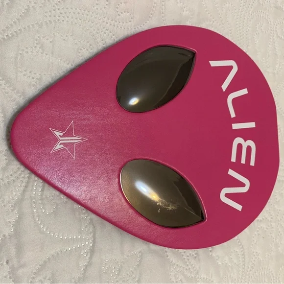 Jeffree Star Alien Palette - Cosmic Purple
