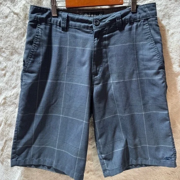 O'Neill Shorts Mens sz 30 Gray Plaid Flat Front Embroidered Logo Polyester Blend