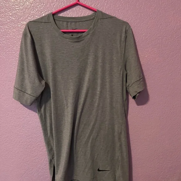 Nike women’s Gray T-Shirt