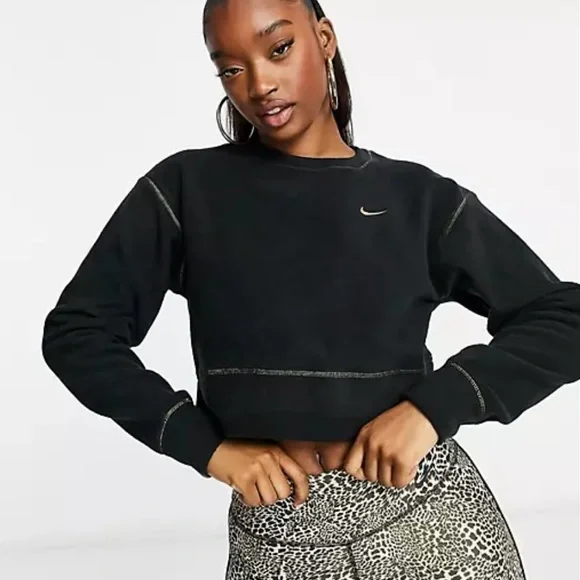 Nike Training Icon Dri-Fit Clash Sweatshirt, Black & Gold, Size S