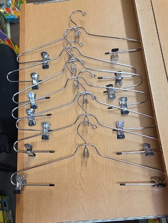 Fuller Chrome Wire Cloths Hangers, Rubber Clips For‎ Skirts And Pants. Lot Of 7