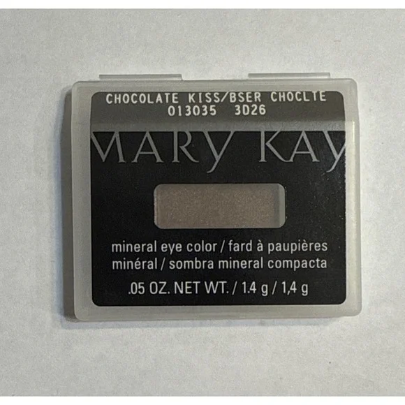 Mary Kay Chocolate Kiss Mineral Eye Eyeshadow 013035‎ .05 oz. Discontinued NEW