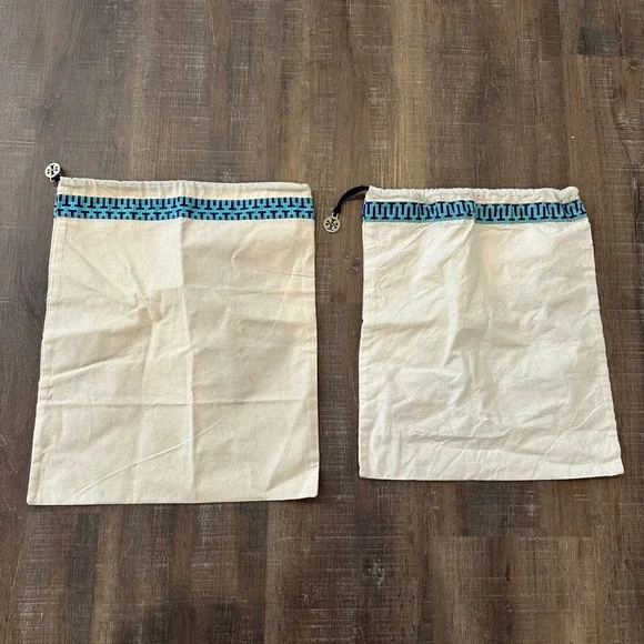 Tory Burch Set of 2 Cotton Dust Bags Cream Blue Logo Trim Drawstring Gold Charm