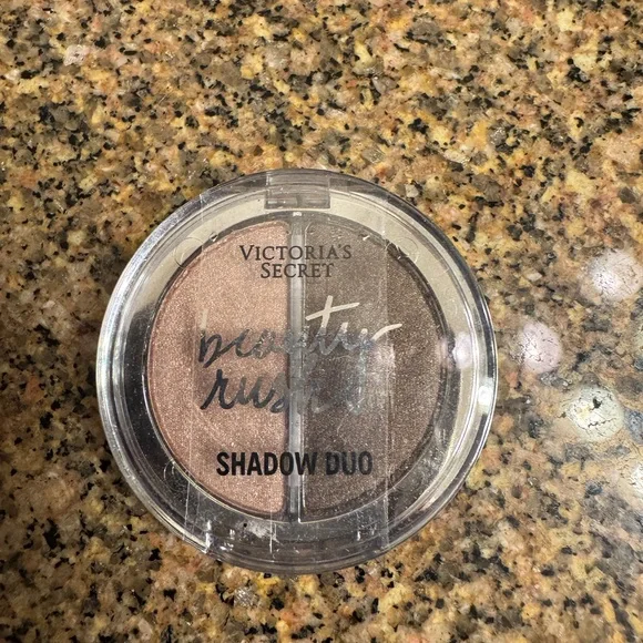 Victoria's Secret Beauty Perfectly Bare‎  Eye Shadow Duo -NEW