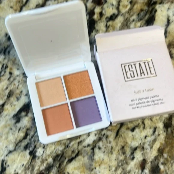 🕷🌙Peach Punch Estate Just a Taste Mini Palette