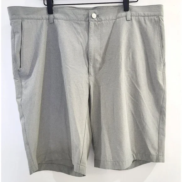 Peter Millar Mens Grey Performance Golf Shorts Size 40 Flat Front Lightweight