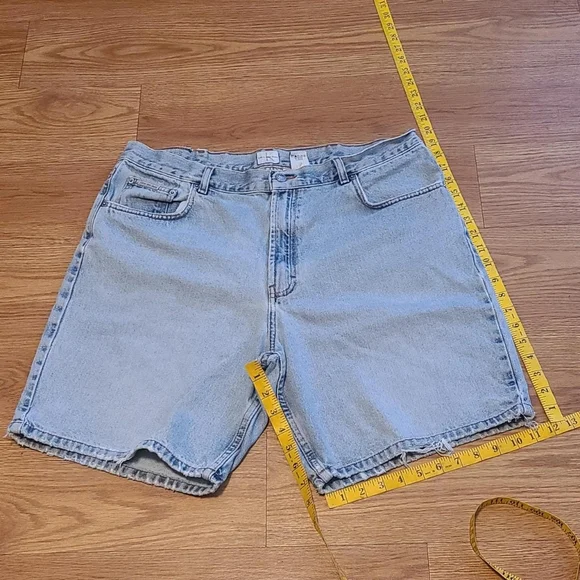 CALVIN KLEIN VINTAGE BOYS SHORTS STONE WASH DISTROYED DENIM 38x8