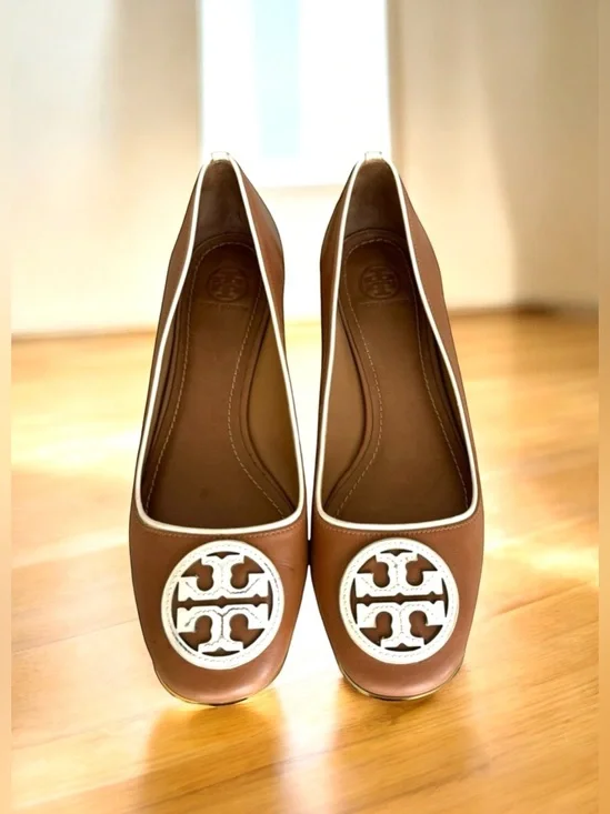 Tory Burch Chelsea Flats Leather Interlocking Double T Logo Ballet Flat Shoes