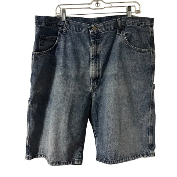 Wrangler Men’s Y2K Blue Cargo Carpenter Denim Jean Shorts Size 40 💯 Cotton  ,