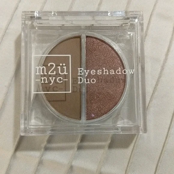 NWT Eyeshadow Palette