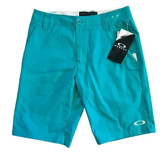 NWT Oakley Men's 30W Blue Casual Tailored Fit 5-Pocket Hybrid Chino‎ Shorts