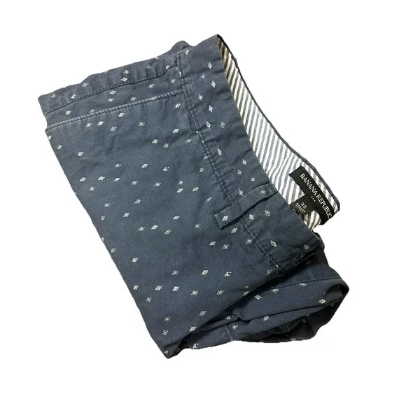 Banana Republic Shorts Mens Sz 33 All Over Print Cotton Aztec Geometric Summer