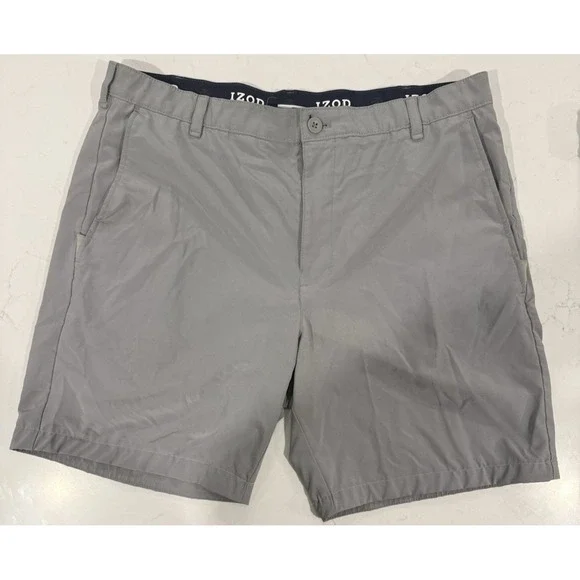 Izod Golf Chino Shorts Gray Mens Size 38 Performance Flex Waistband Pockets