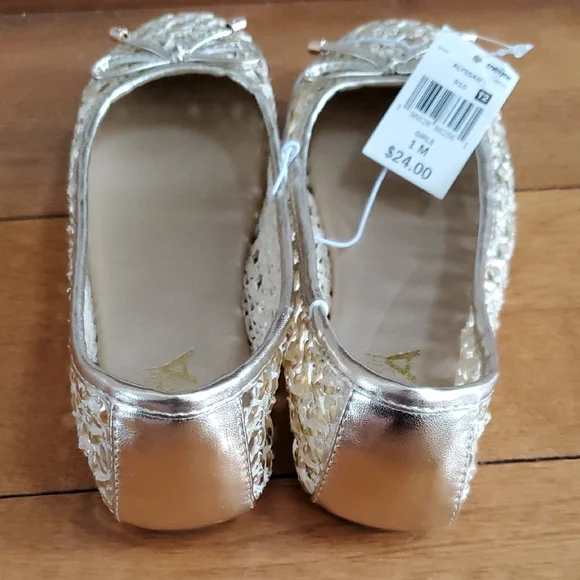 Girls MIA Girl GOLD Woven Alyssah Ballet Flats Dress Shoes Size 1 or 3 Bows NWT